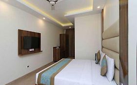 Hotel O Tourist Plaza